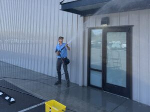 Pure View exterior cleaning in the Tri-Cities